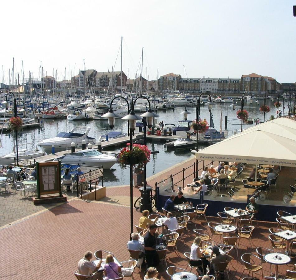 Eastbourne, Sovereign Harbour Holiday Home Bagian luar foto